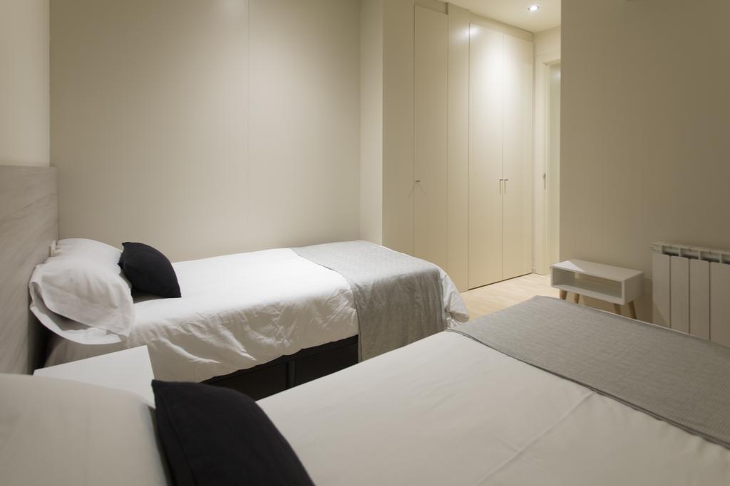 Apartament Bravissimo Cort Reial-2A Girona Zewnętrze zdjęcie