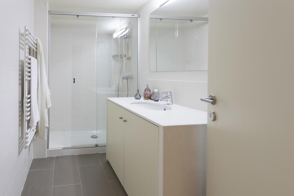 Apartament Bravissimo Cort Reial-2A Girona Zewnętrze zdjęcie